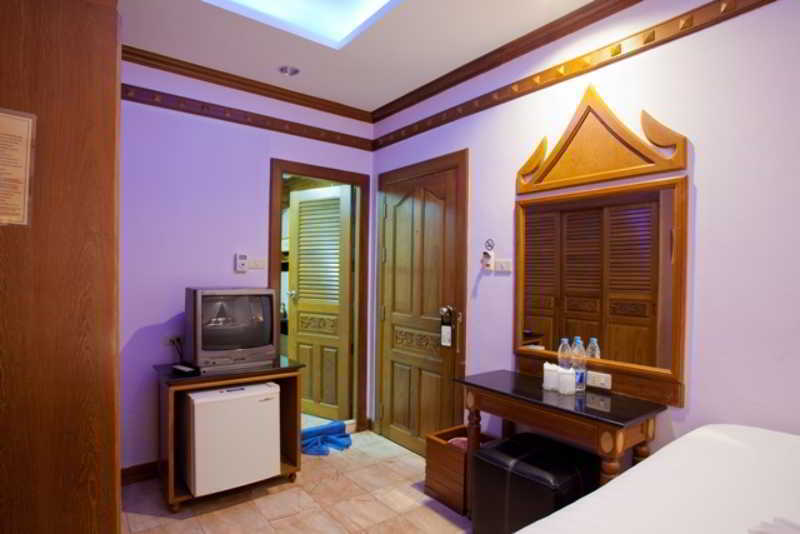 Patong Beach Bed And Breakfast 외부 사진