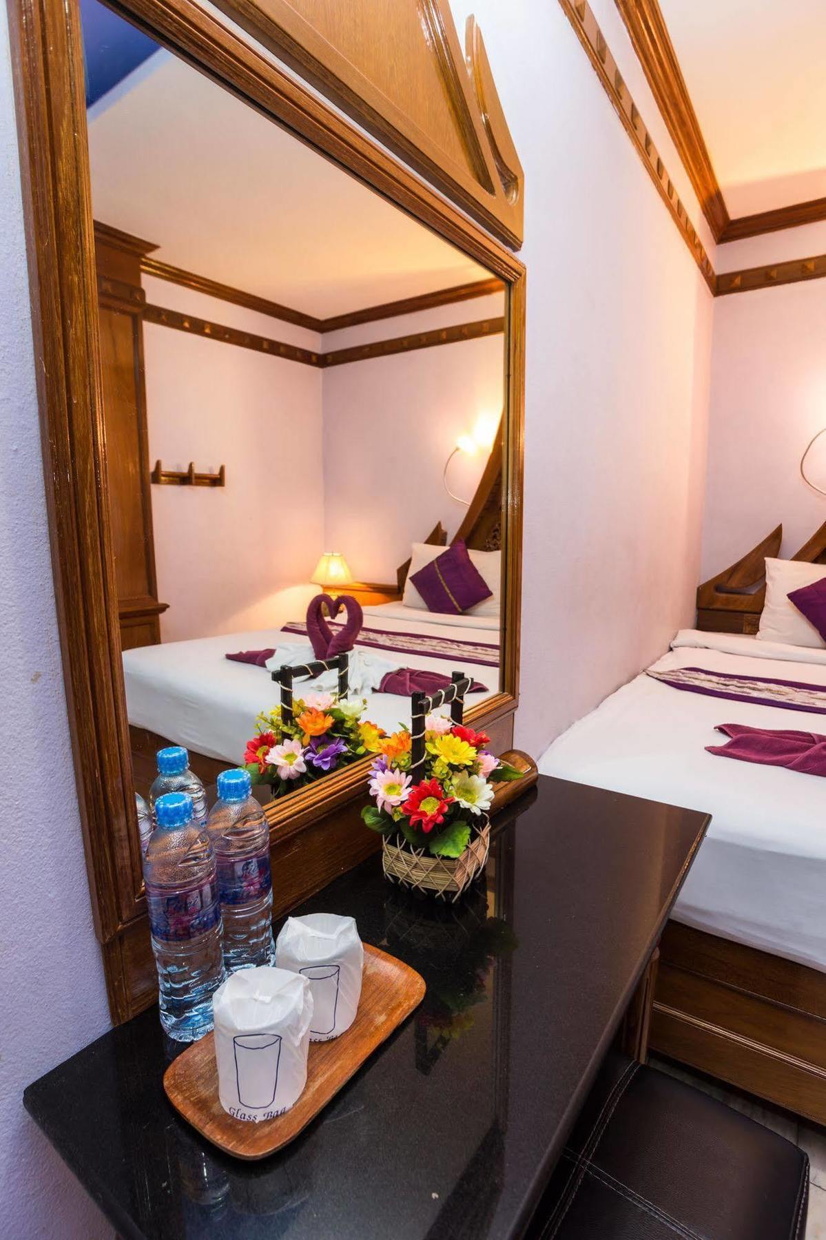 Patong Beach Bed And Breakfast 외부 사진